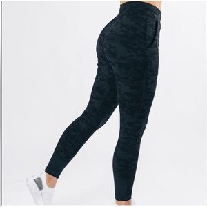 Alphalete Black Camo Jogger Pants